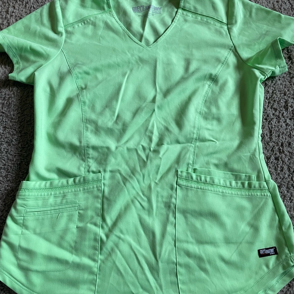 Grey's Anatomy Fitted Green scrub top size small